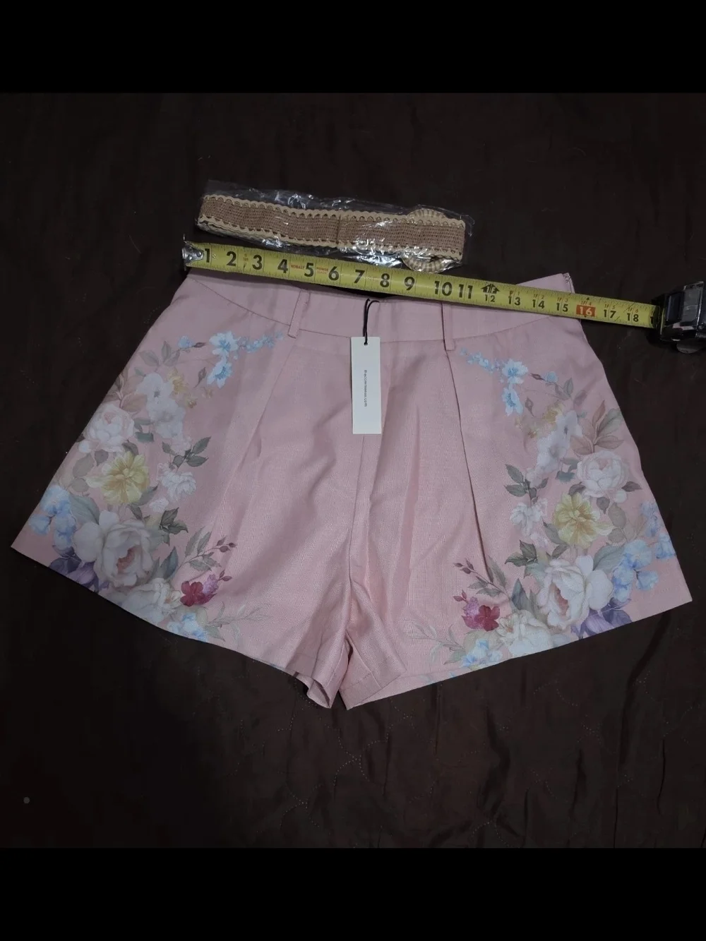 Commense Women’s Pink Floral Belted Mid-Rise Pleated Woven Shorts Size L
